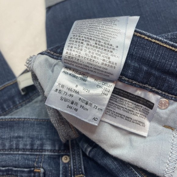 Womens Levi Size 8 denim capri 17” inseam - Picture 5 of 12